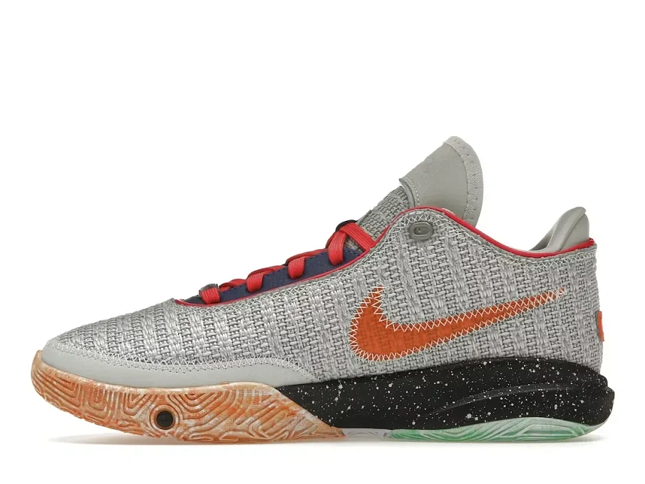 Фото № 3 с приближением к товару «‎Nike LeBron 20»