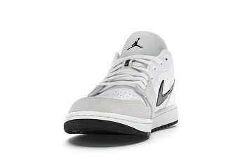 Jordan 1 Low Astrograbber - 2