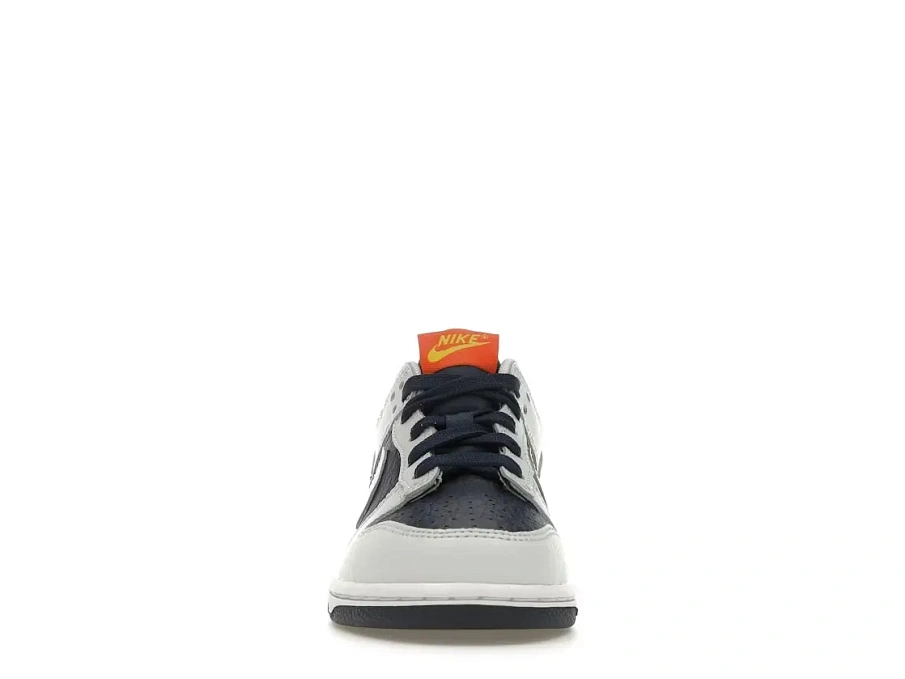 Фото № 2 с приближением к товару «‎Nike Dunk Low»