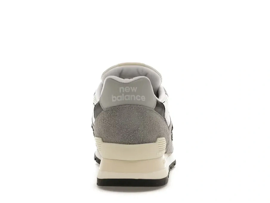 Фото № 4 с приближением к товару «‎New Balance 996»