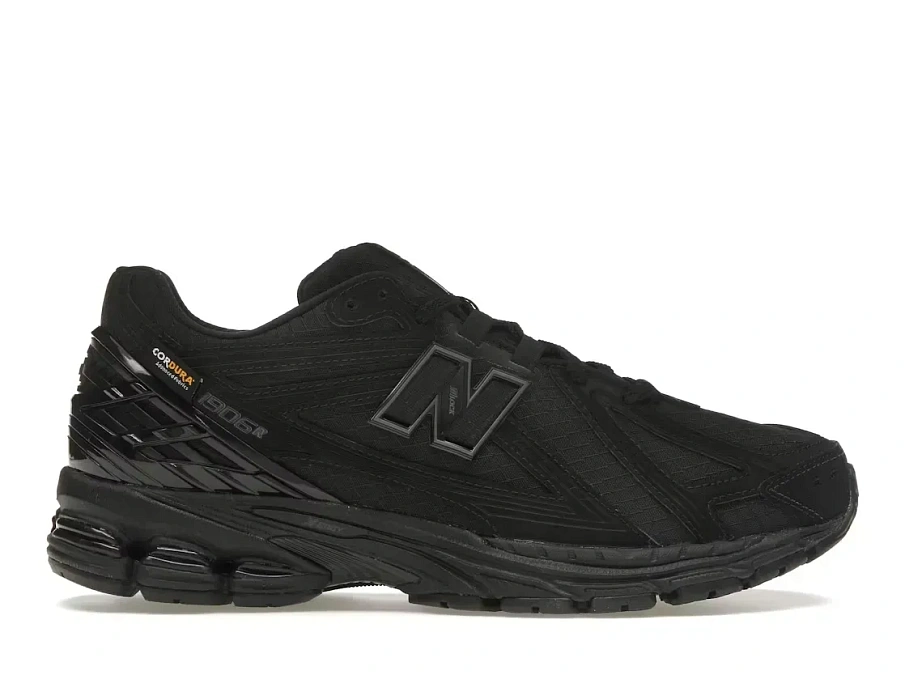Фото № 1 с приближением к товару «‎New Balance 1906R»