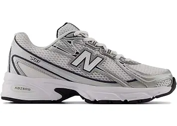 New Balance 740v2