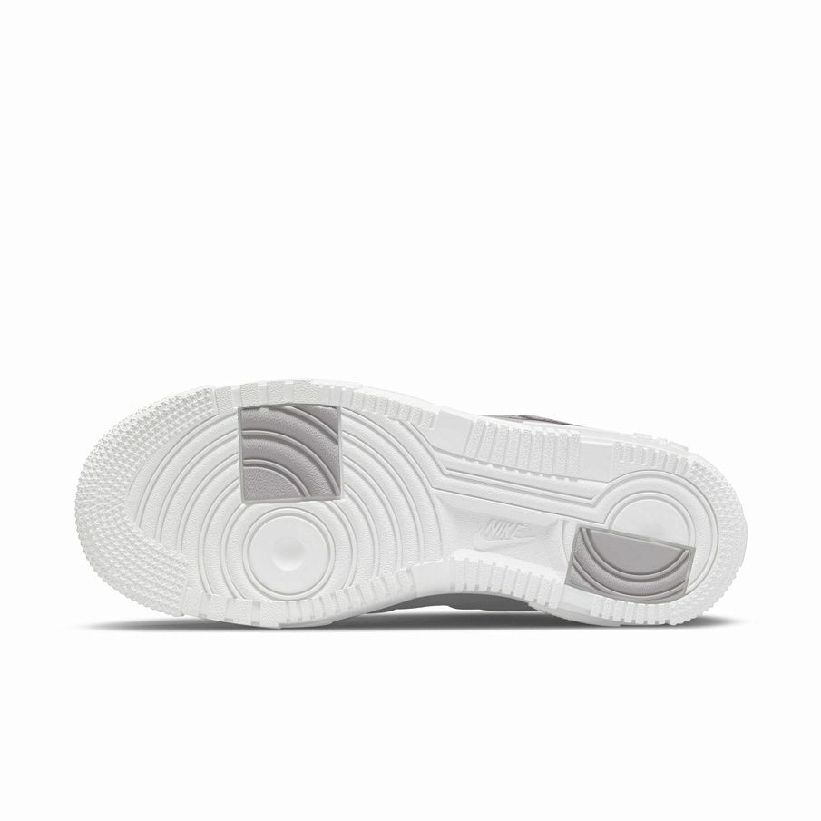 Фото № 2 с приближением к товару «‎Nike Af1 Pixel »