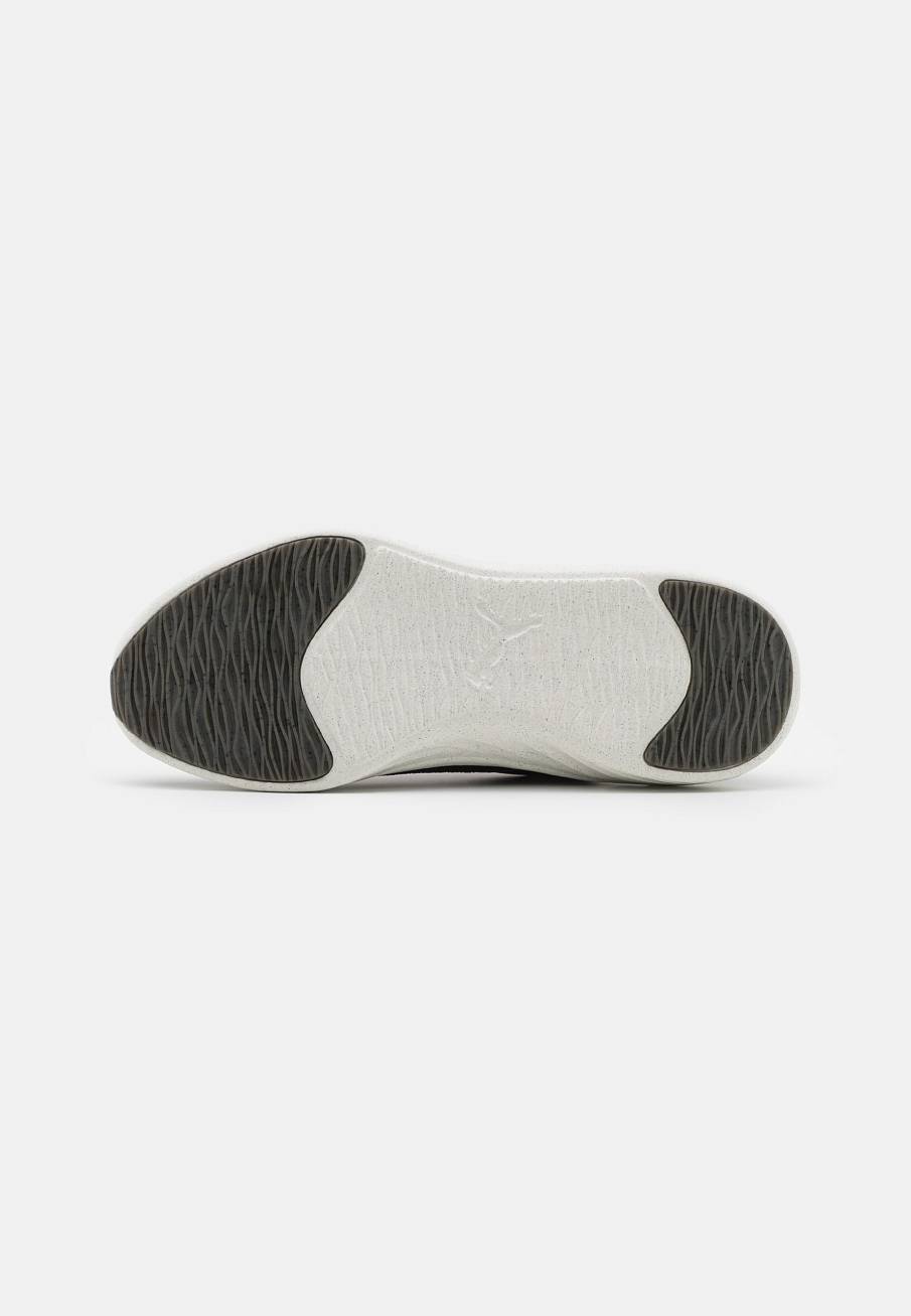 Фото № 5 с приближением к товару «‎Puma Better Foam Emerge 3d»