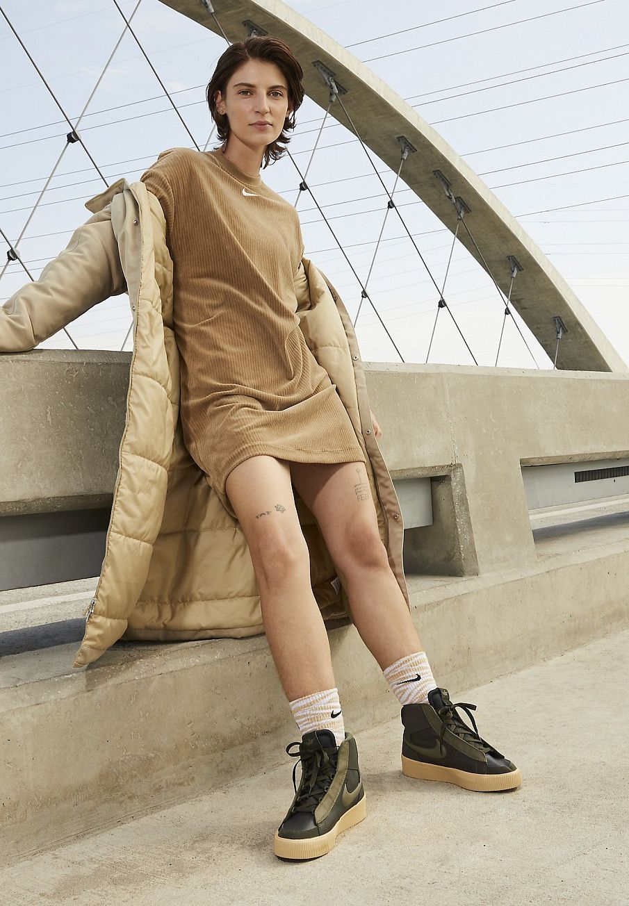 Фото № 3 с приближением к товару «‎Nike Blazer Victory »