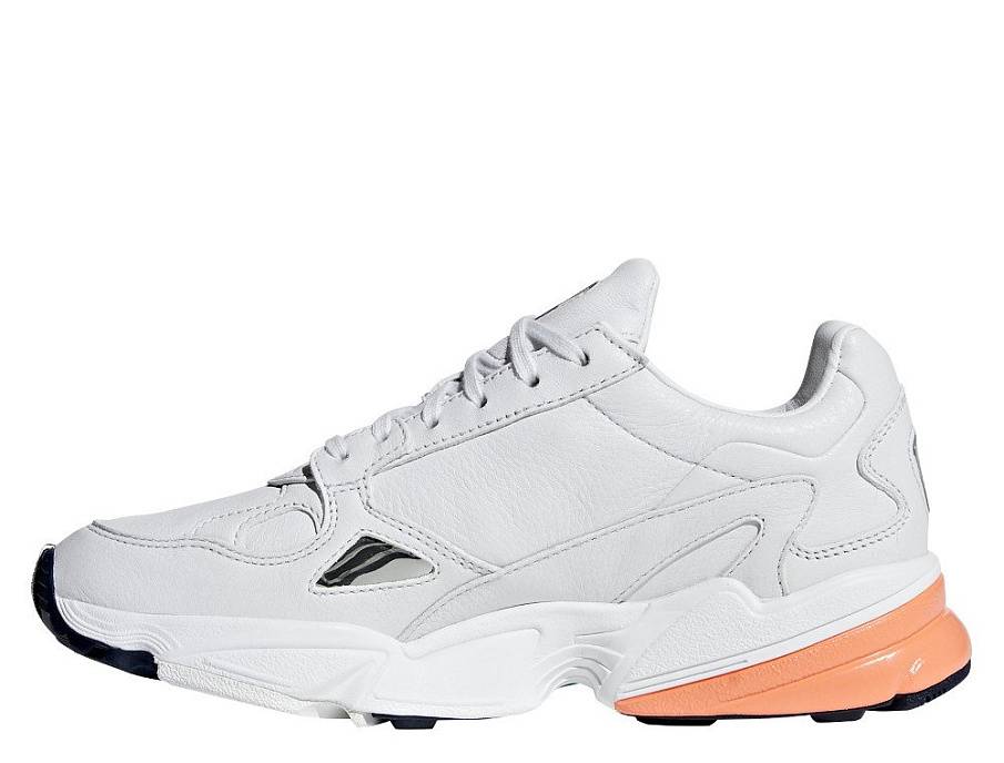 Фото № 1 с приближением к товару «‎Adidas Falcon W»