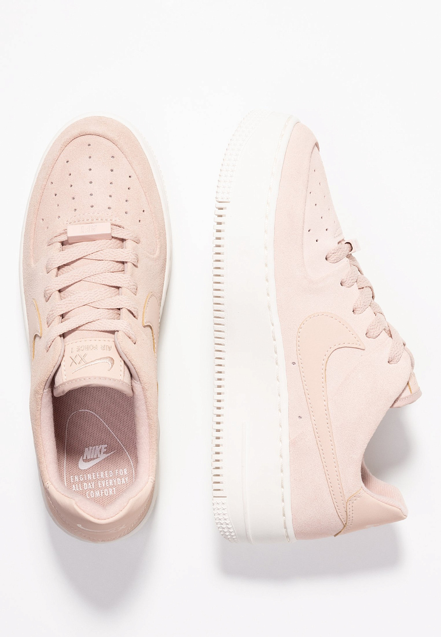 Фото № 4 с приближением к товару «‎Nike Air Force 1 Sage »