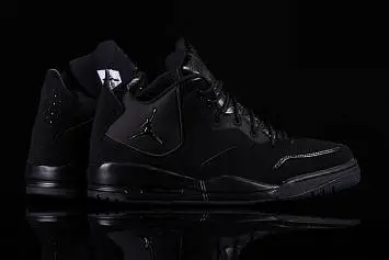 Nike Air Jordan Courtside 23 Triple  - 3