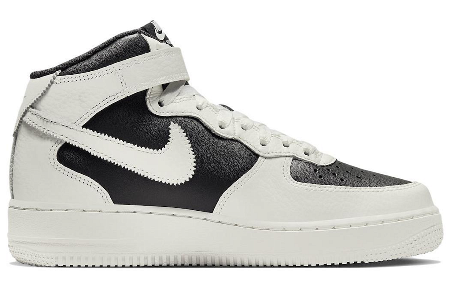 Фото № 2 с приближением к товару «‎ Nike Air Force 1 Mid Skate shoes»