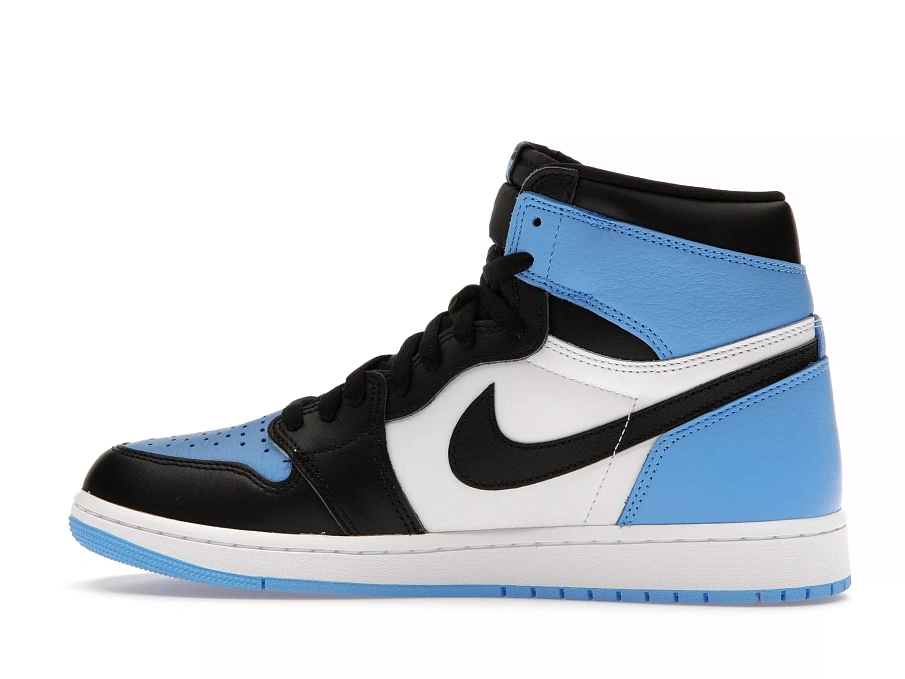 Фото № 5 с приближением к товару «‎Jordan 1 Retro High OG UNC Toe»