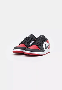 Фото № 2 с приближением к товару «‎AIR JORDAN 1»