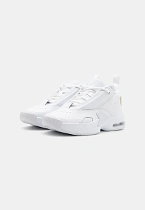 Фото № 2 с приближением к товару «‎JORDAN MAX AURA 6»