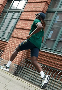Фото № 1 с приближением к товару «‎ADIZERO BOSTON 12»