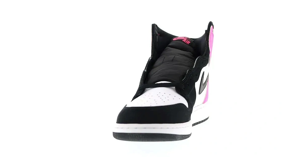 Фото № 2 с приближением к товару «‎Jordan 1 Retro Valentines Day (2017) »