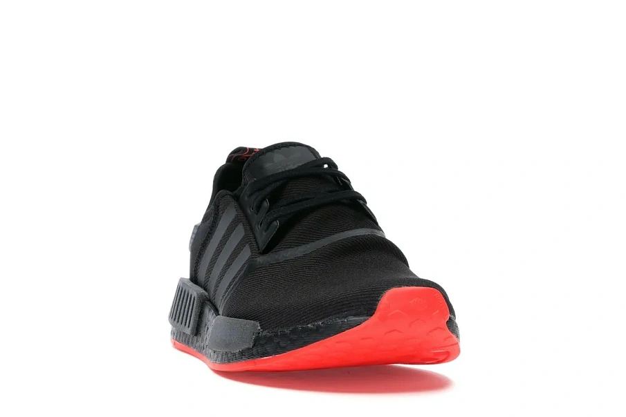 Фото № 3 с приближением к товару «‎adidas NMD R1 Core Black Solar Red»