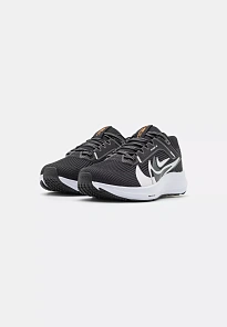 Фото № 3 с приближением к товару «‎AIR ZOOM PEGASUS 40 ANY»
