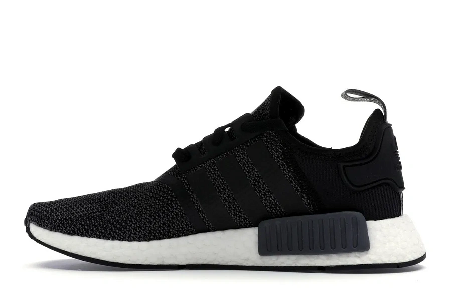 Фото № 6 с приближением к товару «‎adidas NMD R1 Core Black Carbon»