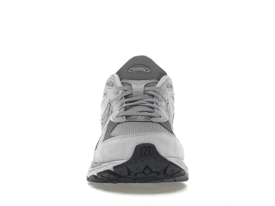Фото № 2 с приближением к товару «‎New Balance 2002R»