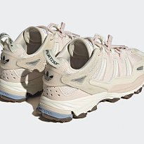 Фото № 3 с приближением к товару «‎Adidas Hyperturf W »