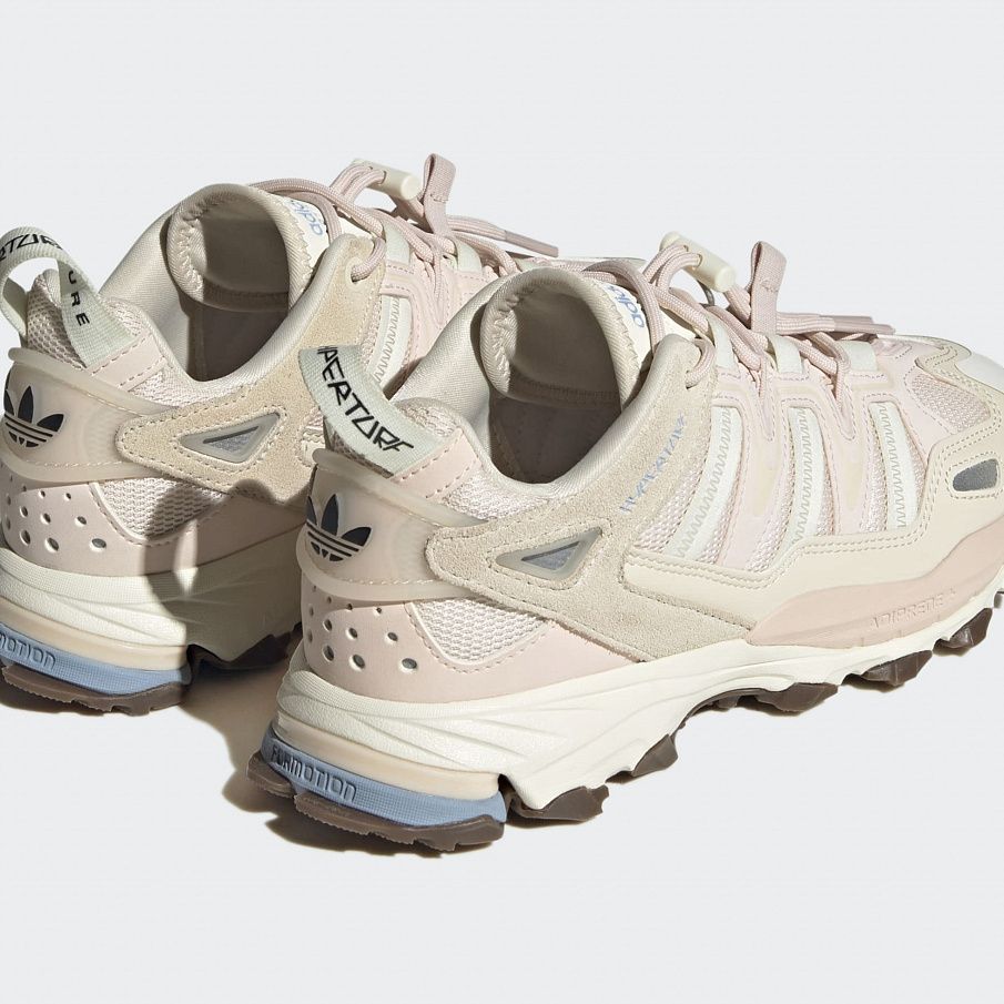 Фото № 3 с приближением к товару «‎Adidas Hyperturf W »
