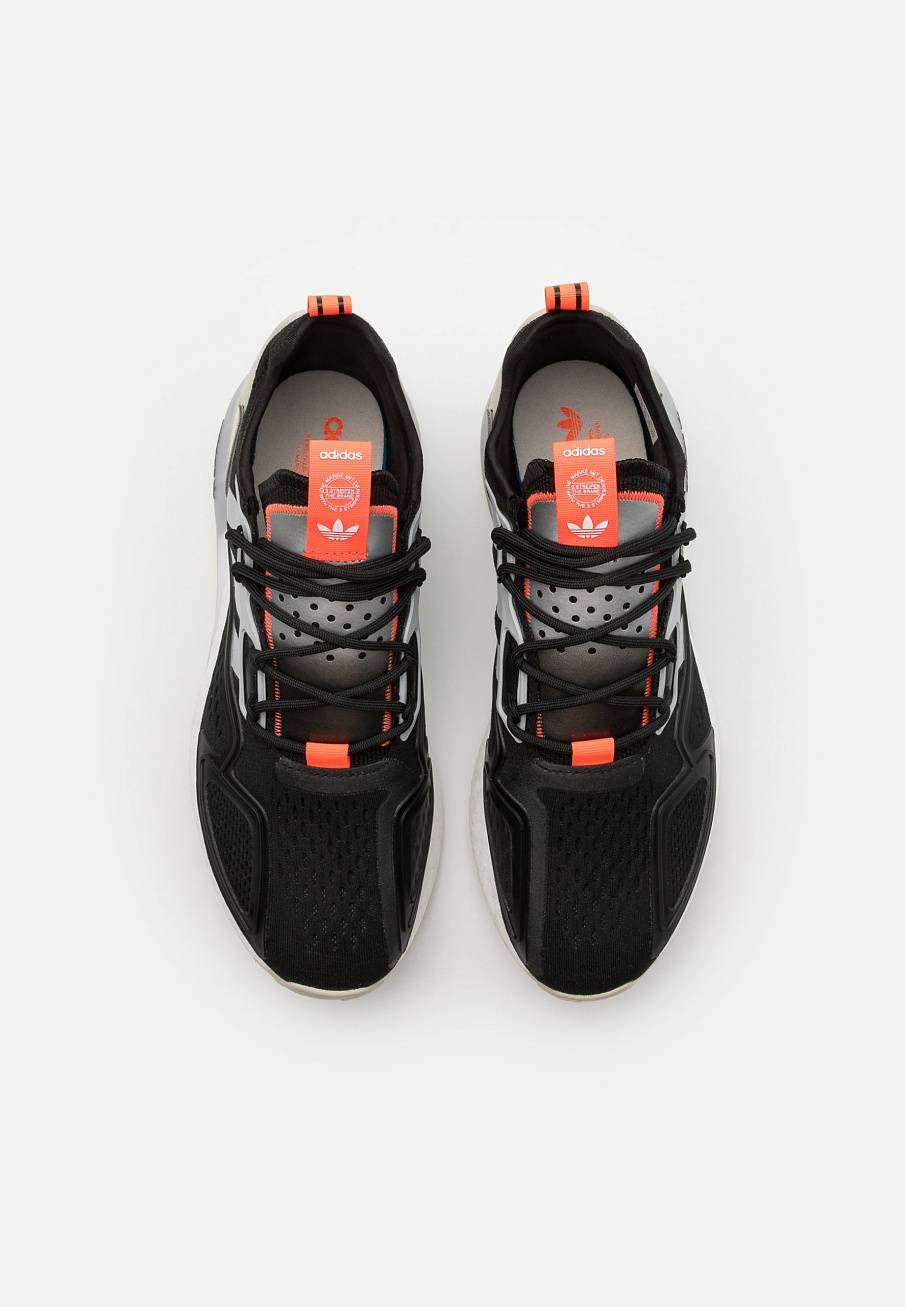 Фото № 5 с приближением к товару «‎Adidas ZX 2K Boost »