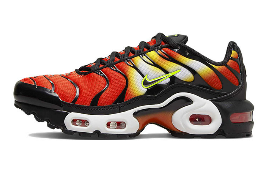 Фото № 1 с приближением к товару «‎Nike Air Max Plus (GS) Low-Top Running Shoes BlackOrange»
