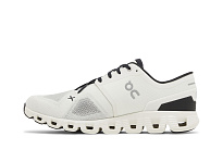 Фото № 4 с приближением к товару «‎ON Cloud X 3 Ivory Black»