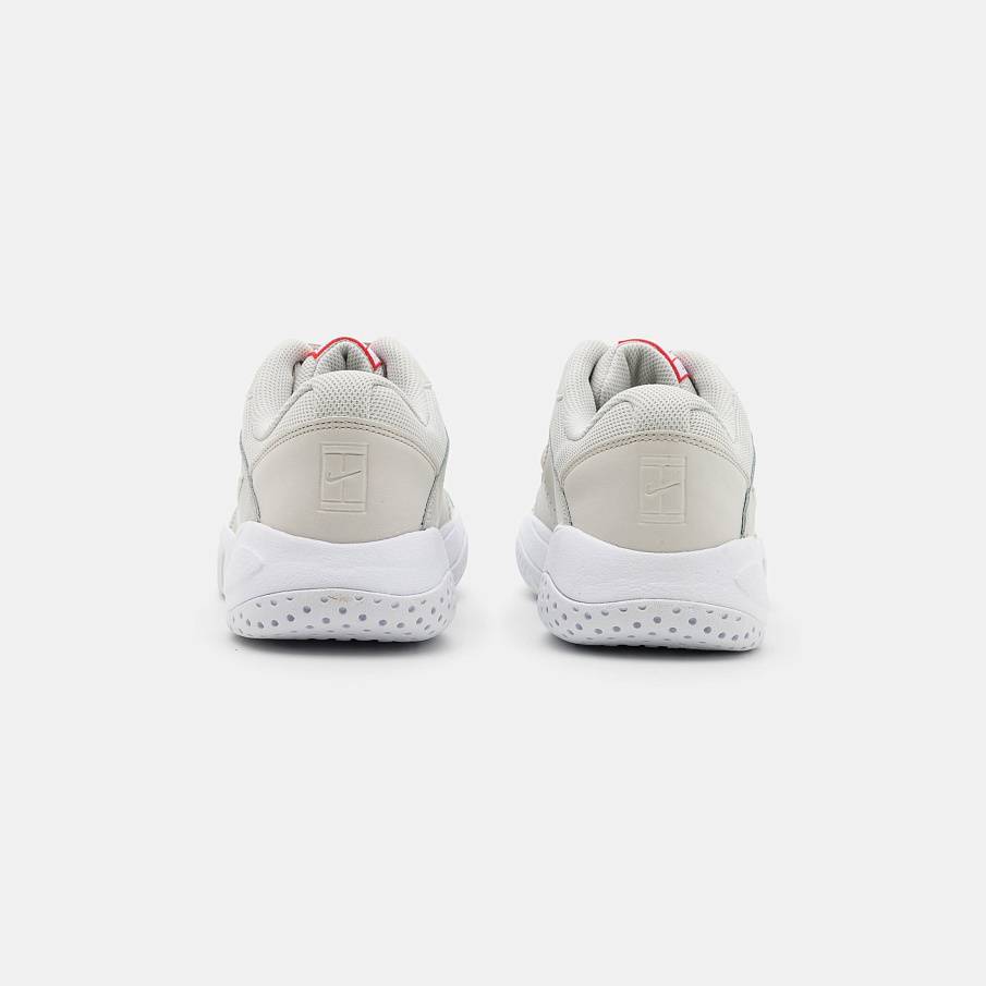 Фото № 4 с приближением к товару «‎Nike Lite 2»