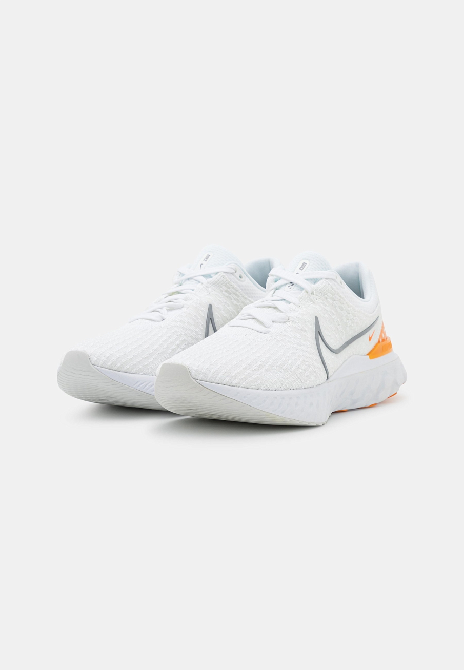 Фото № 2 с приближением к товару «‎Nike React Infinity Run 3»