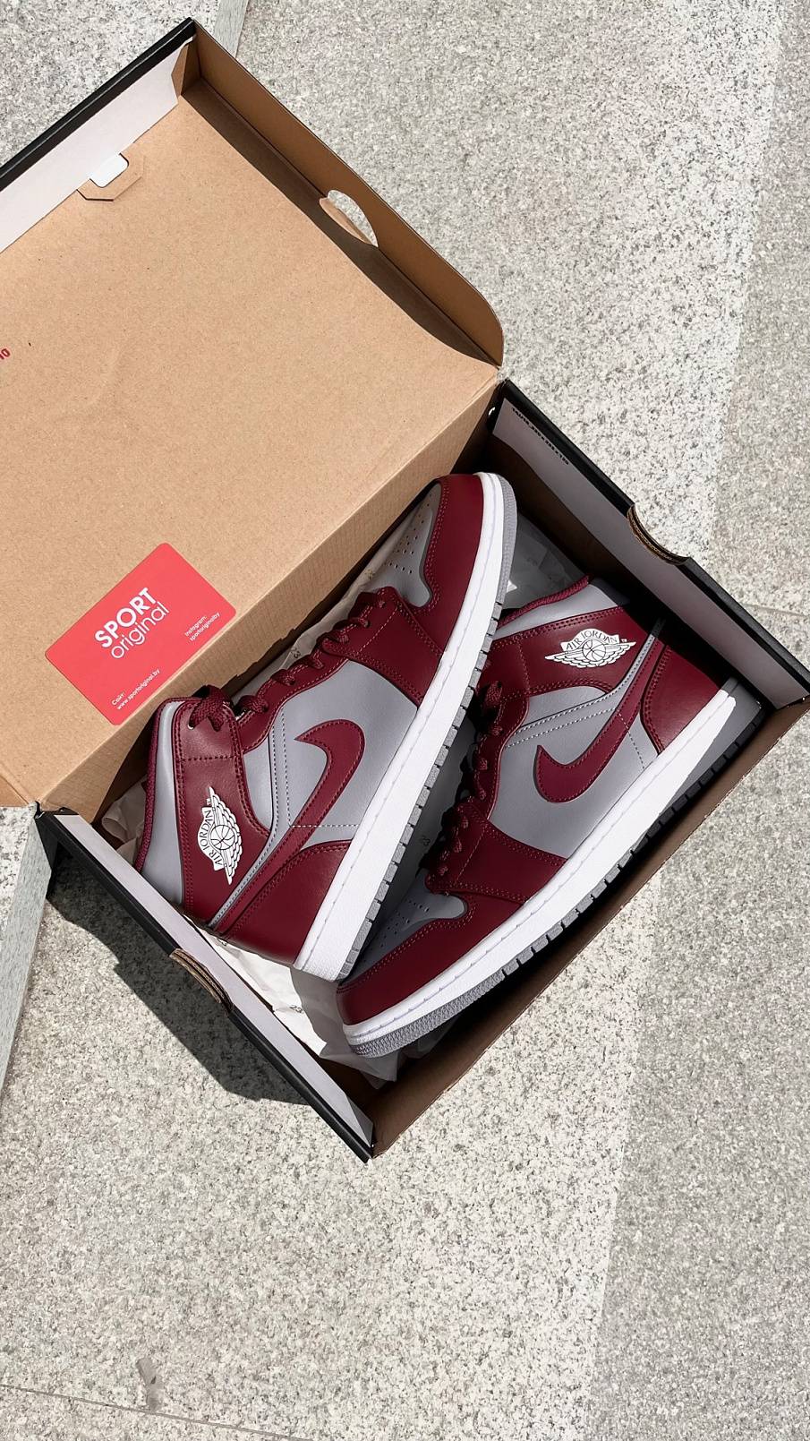 Фото № 2 с приближением к товару «‎Air Jordan 1 Mid "Cherrywood Red"»