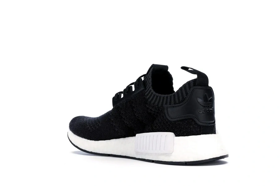 Фото № 5 с приближением к товару «‎adidas NMD R1 A Ma Maniere x Invincible Cashmere Wool»