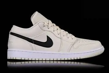 Nike Air Jordan 1 Retro Se Wmns Coconut Milk  - 2