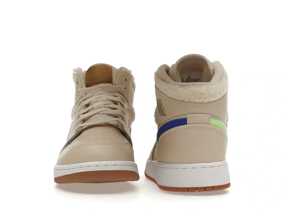 Фото № 2 с приближением к товару «‎Jordan 1 Mid Utility»