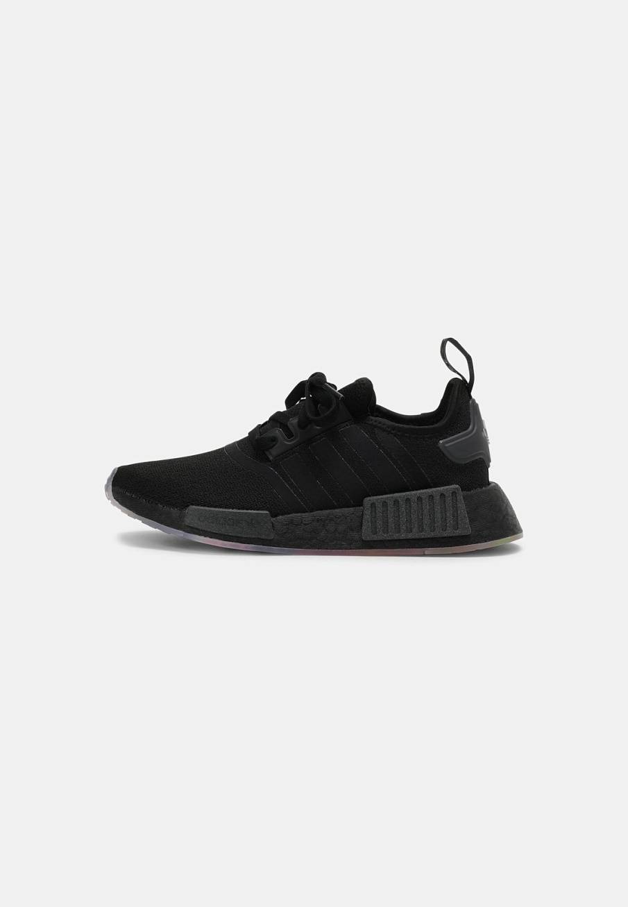 Фото № 1 с приближением к товару «‎Adidas Nmd R1 Pride »