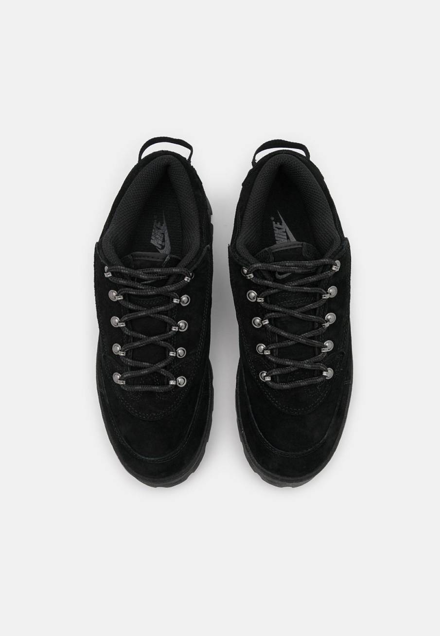 Фото № 3 с приближением к товару «‎Nike Lahar »