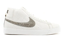 Фото № 1 с приближением к товару «‎Nike SB Blazer Supreme  White (2006)»