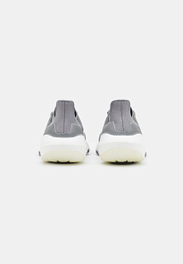 Фото № 2 с приближением к товару «‎Adidas Ultraboost 21»