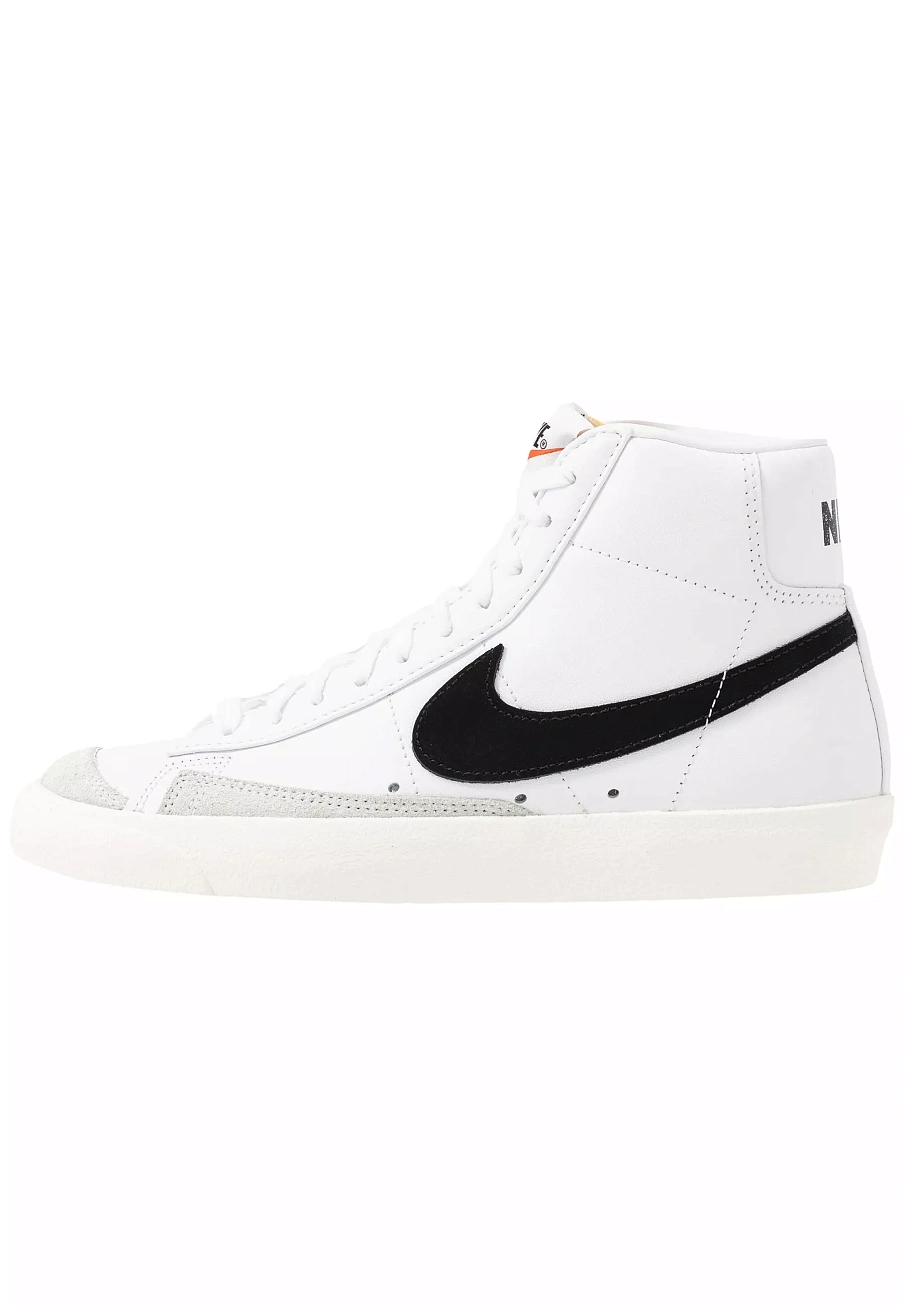 Фото № 1 с приближением к товару «‎BLAZER MID 77»