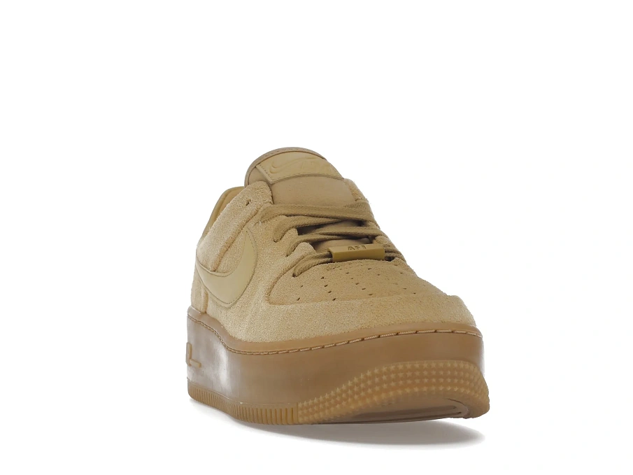 Фото № 4 с приближением к товару «‎Nike Air Force 1 Sage Low Club Gold »
