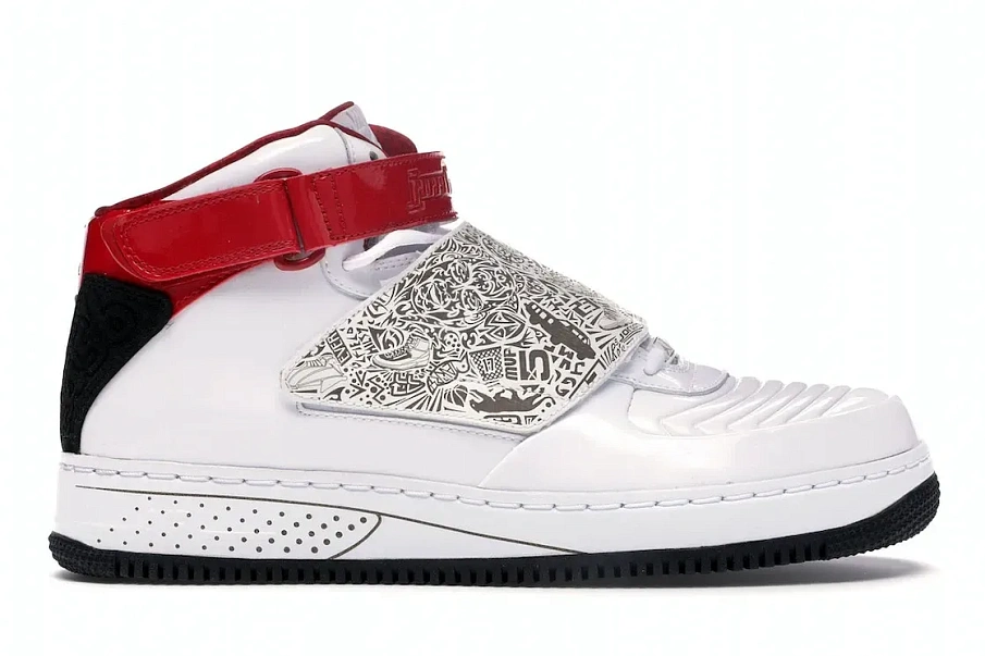 Фото № 1 с приближением к товару «‎Jordan AJF 20 White Black Red»