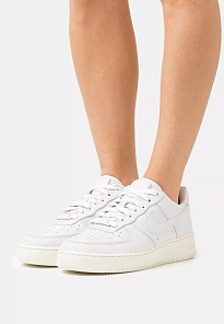 Фото № 4 с приближением к товару «‎NIKE AIR FORCE 1 PREMIUM»