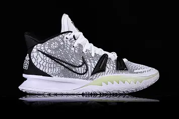 Nike Kyrie 7 Brooklyn Beats - 1