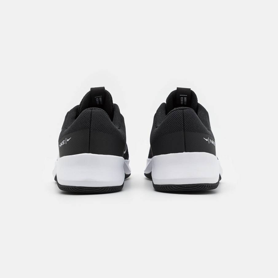 Фото № 3 с приближением к товару «‎Nike MC Trainer 2»