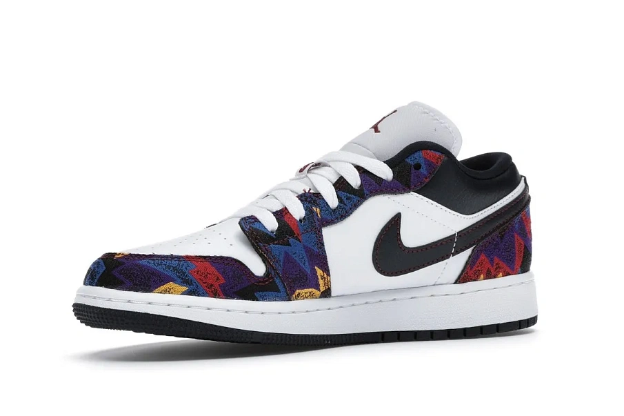 Фото № 3 с приближением к товару «‎Jordan 1 Low Nothing But Net »