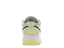 Фото № 4 с приближением к товару «‎Jordan 1 Low SE Warped Swoosh »