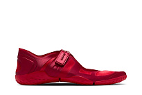 Фото № 2 с приближением к товару «‎Nike Women's Skims Rift Satin University Red»