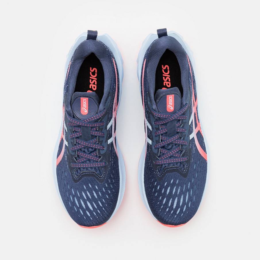 Фото № 4 с приближением к товару «‎Asics Novablast 2»