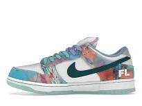 Фото № 3 с приближением к товару «‎Nike SB Dunk Low»