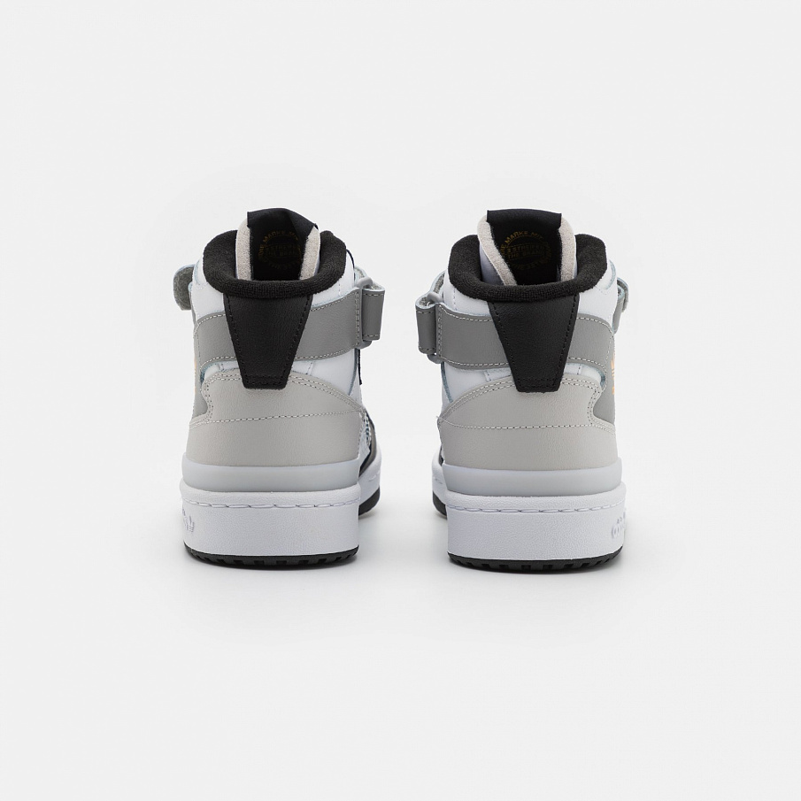 Фото № 3 с приближением к товару «‎Adidas Forum »