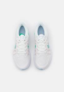 Фото № 4 с приближением к товару «‎Nike Zoom Winflo 8»
